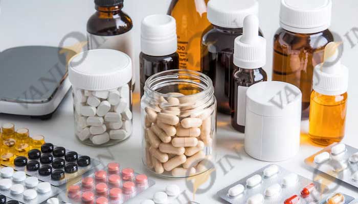 The Benefits of Plastic Materials Over Glass for Pharmaceutical Bottles