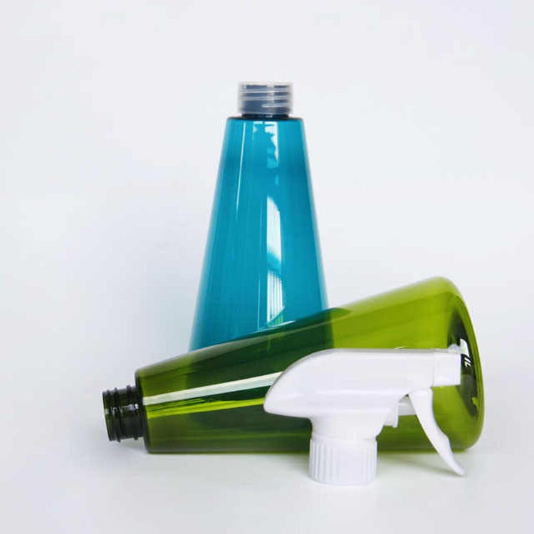 Custom label empty 500ml  plastic spray bottles bulk from china supplier