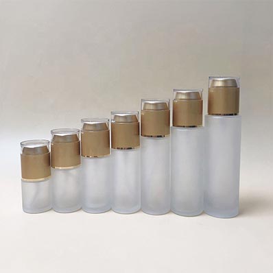 Luxury clear 100ml glass foam bottle with pump dispenser bulk