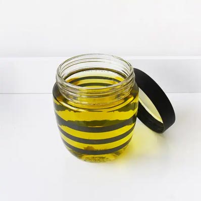 Unique design bee shaped 240ml 400ml glass honey storage jar with screw cap and dipper