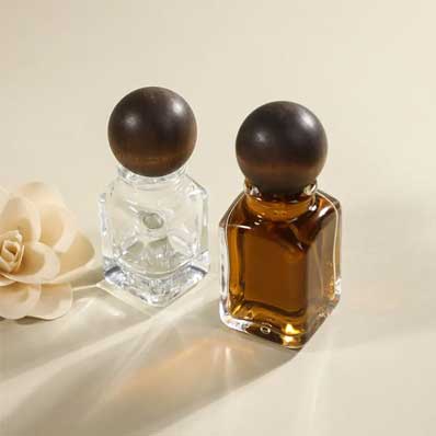 Wholesale refillable empty glass spray perfume bottle 30ml 50ml square arabic style perfume bottles with sphere wooden cap