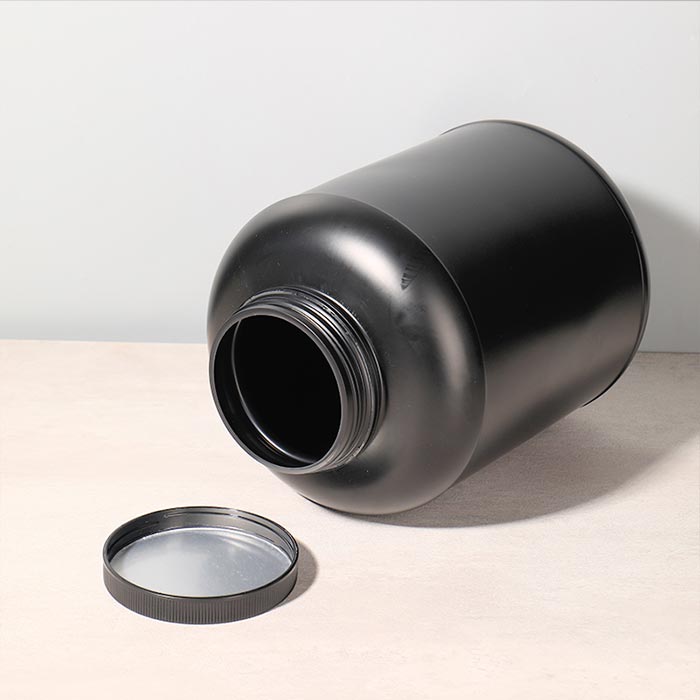 Large Supplement Bottle Black Protein Powder Container Whey Protein Jar Plastic Bottle for Powder Packing