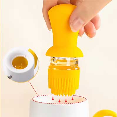 Heat resistant 550ml glass olive oil dispenser bottle with silicone basting brush for Cooking Frying