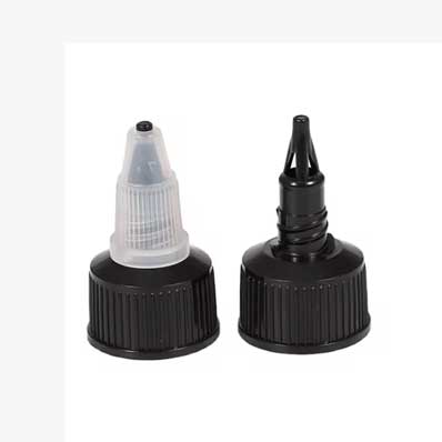 Bpa-free pet refillable twist top applicator 500ml plastic oil squeeze bottle with black nozzle