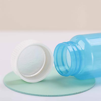 Wholesale colored 120ml plastic packer bottles with caps for pills