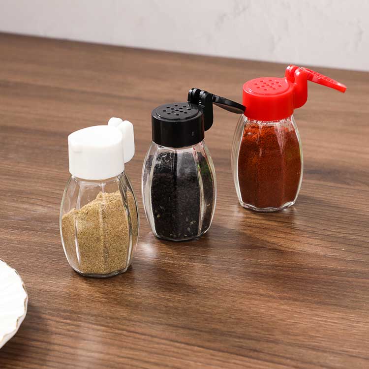 Unique design custom label small 40ml travelling size glass salt pepper jar with shaker lid