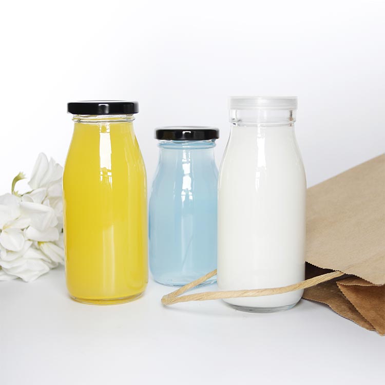 Wholesale 200ml clear small glass milk bottles with metal lids