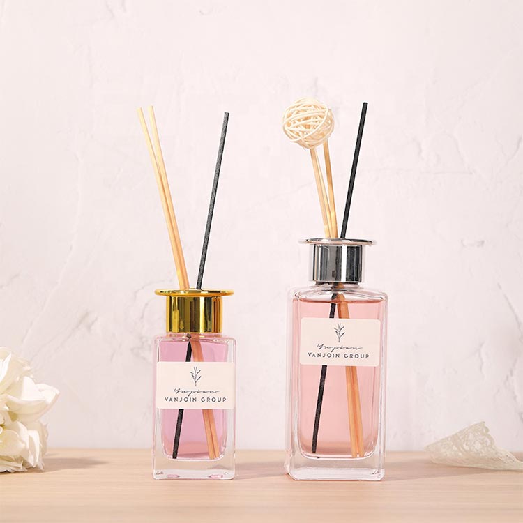 Best square 100ml glass decorative diffuser bottles with caps and reed sticks