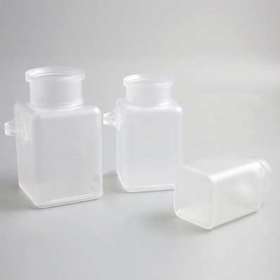 Wholesale 100ml 200ml 300ml square plastic bath salt jars with wood spoon